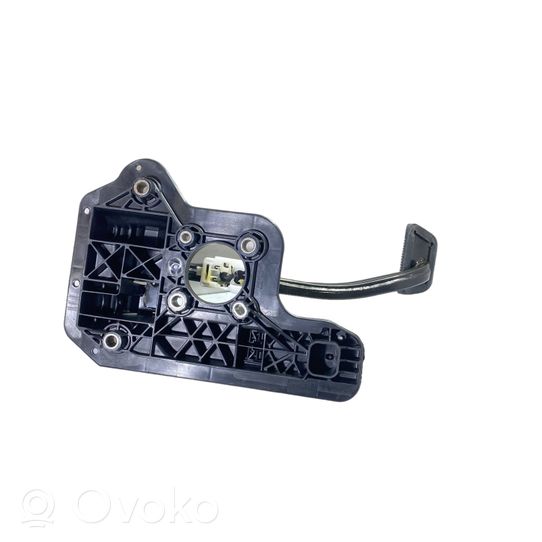 Chrysler Pacifica Brake pedal 04581676AC