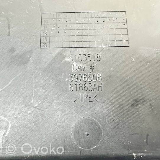 Chrysler Pacifica Kosnsolės stalčiuko/lentinėlės paklotėlis 61868AH