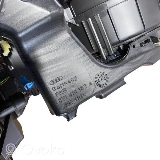 Audi Q3 F3 Sisälämmityksen ilmastoinnin korin kokoonpano 5WB816001B