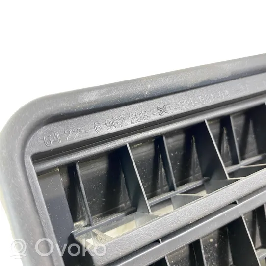 BMW 5 F10 F11 Ventilācijas režģis 6962293