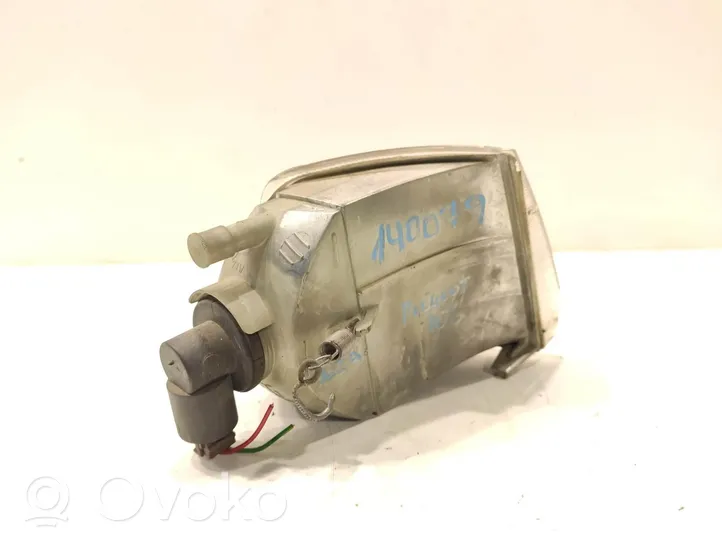 Peugeot 106 Indicatore di direzione anteriore 