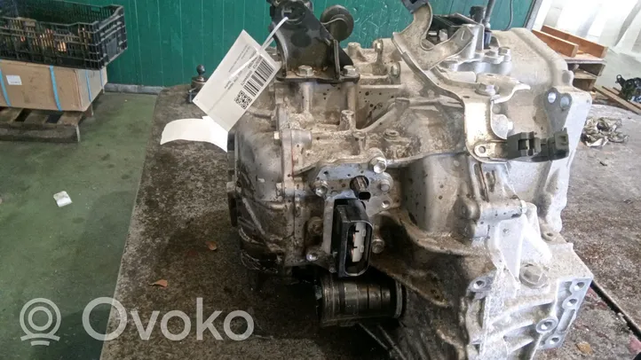 Toyota Auris 150 Manualna 6-biegowa skrzynia biegów 3090047084