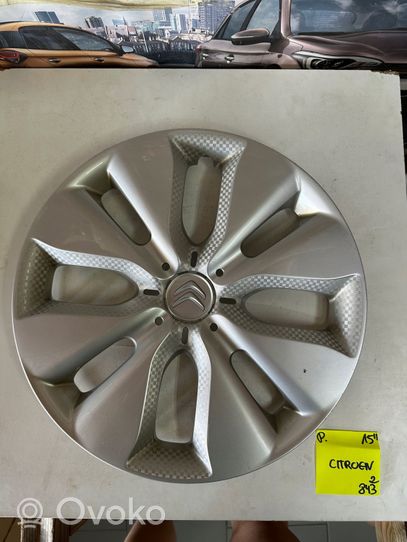 Citroen C1 R15 wheel hub/cap/trim 