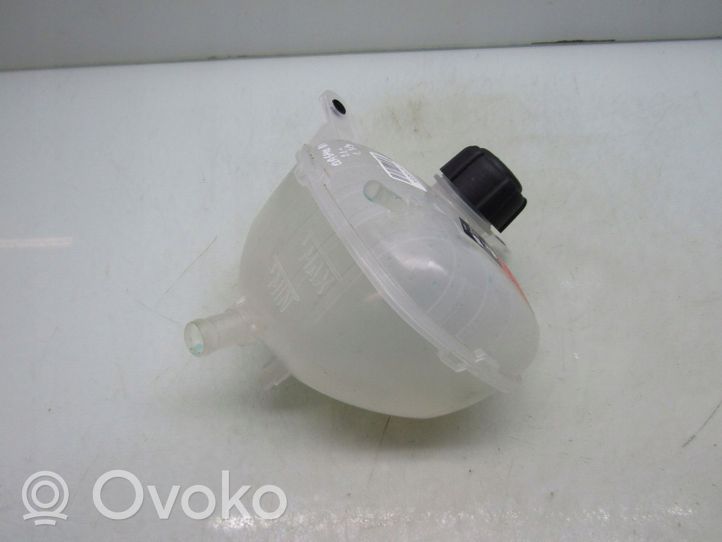 Nissan Qashqai J12 Vase d'expansion / réservoir de liquide de refroidissement 