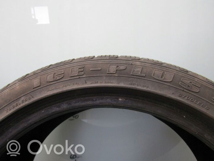 Audi A4 S4 B5 8D R17 winter tire 