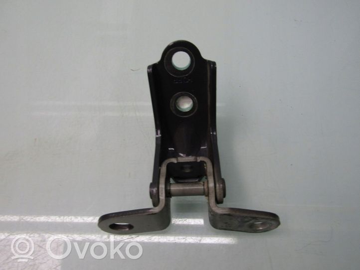 KIA Stonic Rear door lower hinge 