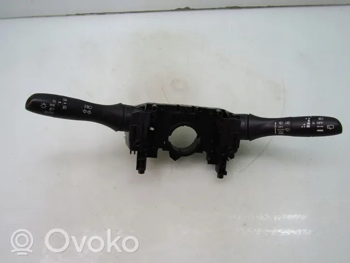 Nissan X-Trail T32 Wiper turn signal indicator stalk/switch 16615SN1