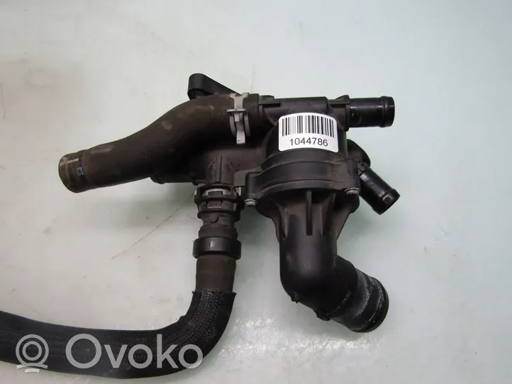 Nissan X-Trail T32 Thermostat / Thermostatgehäuse 110614599R