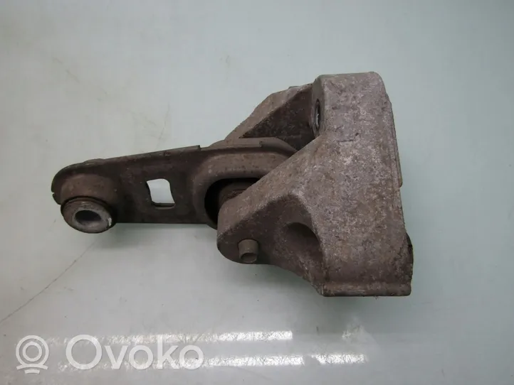 Nissan X-Trail T32 Support, suspension du moteur 