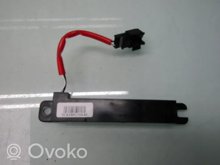 KIA Stonic Amplificatore antenna 