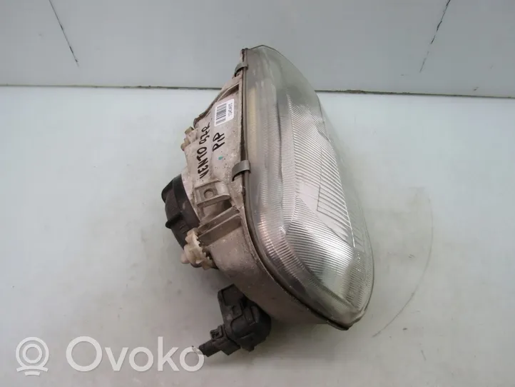 Volkswagen Vento Faro/fanale 