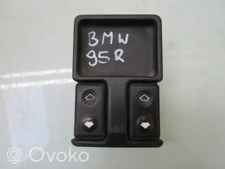 BMW 5 E34 Interruttore di controllo dell’alzacristalli elettrico 1374491