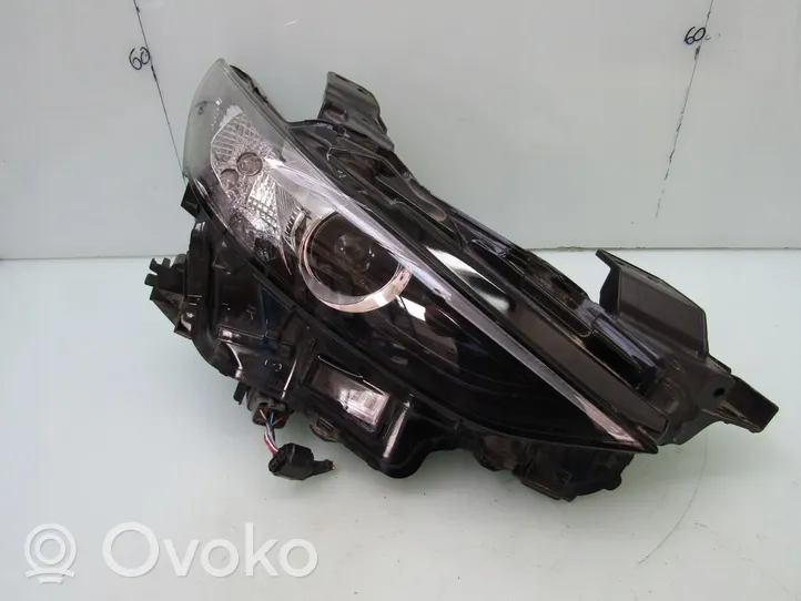 Mazda 3 Headlight/headlamp B0J867890