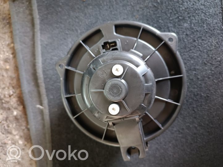 Toyota Corolla Verso AR10 Ventola riscaldamento/ventilatore abitacolo MF016070