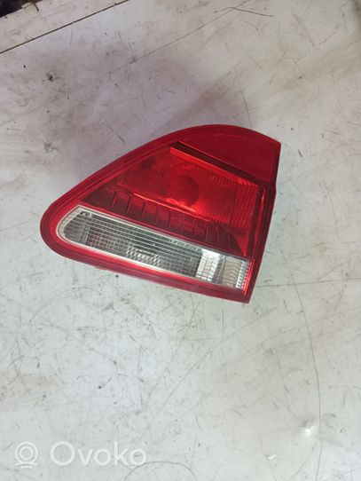 Seat Exeo (3R) Lampy tylnej klapy bagażnika 3R5945093B