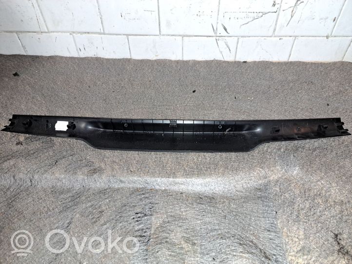 Mini One - Cooper Coupe R56 Rivestimento modanatura del faro posteriore 7148907