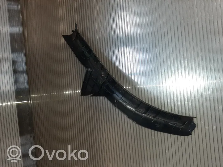 Toyota Avensis T270 Takaoven kynnyksen suojalista 6791805060