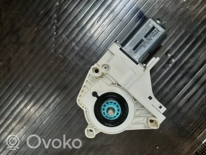 Audi A4 S4 B8 8K Etuoven ikkunan nostomoottori 8K0959801A