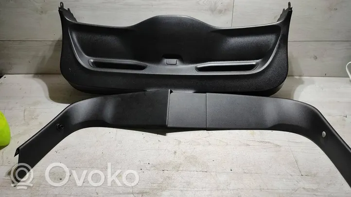 Volvo V40 Set rivestimento portellone posteriore/bagagliaio 31291049