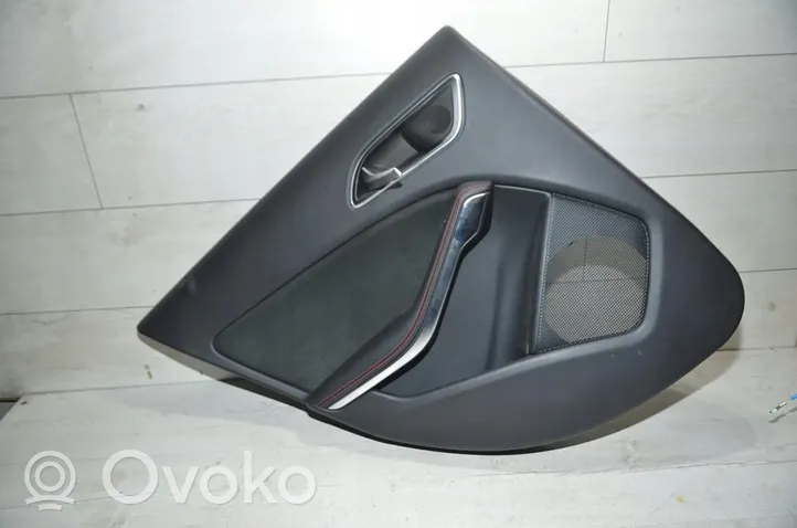 Mercedes-Benz A W176 Takaoven verhoilu A1767303500