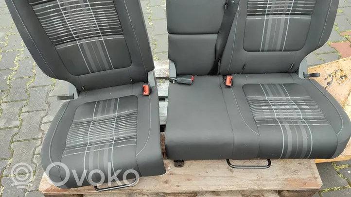 Volkswagen Tiguan Rear seat 