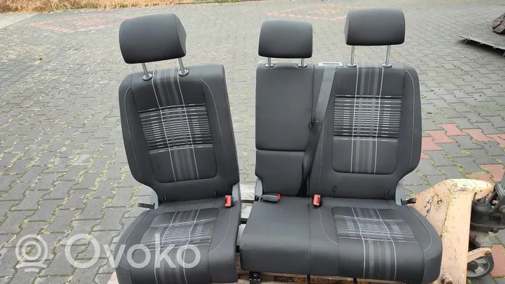 Volkswagen Tiguan Rear seat 