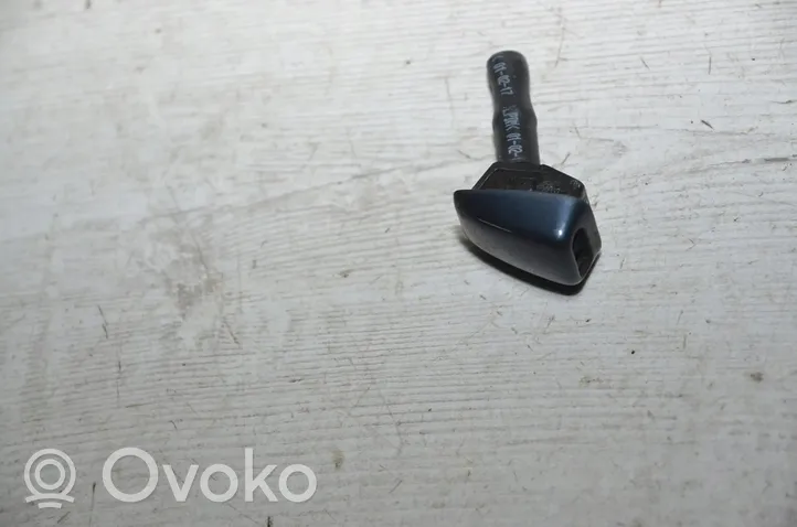 Volvo V40 Dysza spryskiwacza szyby przedniej / czołowej 