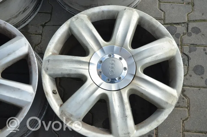 Audi Q7 4L R 19 lengvojo lydinio ratlankis (-iai) 4L0601025C