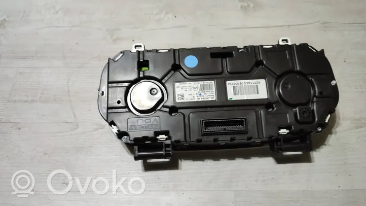 Dacia Duster II Tachimetro (quadro strumenti) RN1248103072R