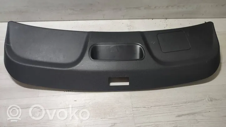 Audi TT TTS Mk2 Tailgate/boot cover trim set 8J7867979A