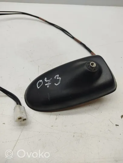 Toyota Avensis T270 Antenne GPS 
