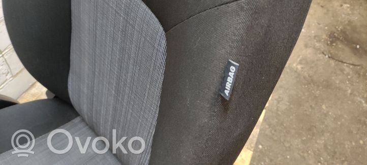 KIA Ceed Asiento delantero del conductor 