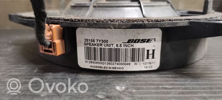 Nissan Qashqai Enceinte de porte arrière 281567Y300