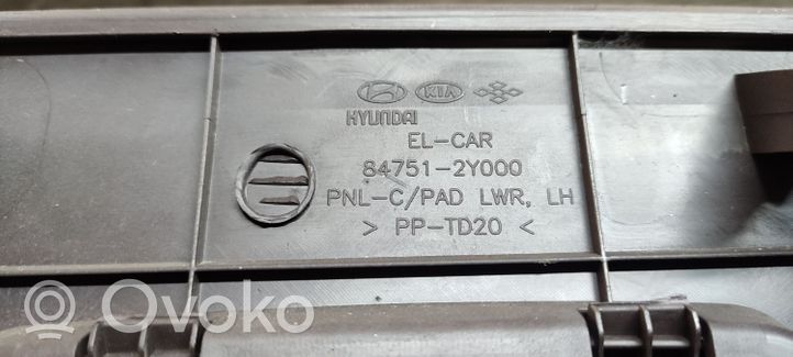 Hyundai ix35 Panelės apdailos skydas (apatinis) 847512Y000