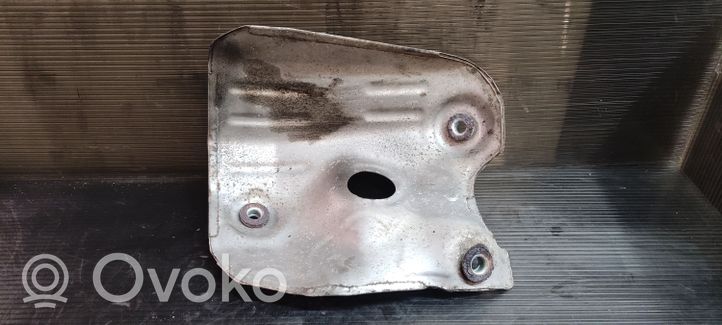 Hyundai ix35 Heat shield in engine bay 