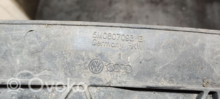 Volkswagen Golf Plus Osłona pod zderzak przedni / Absorber 5M0807093