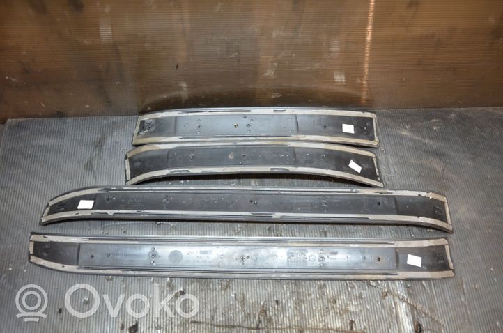 Audi A4 S4 B7 8E 8H Set di rifiniture davanzale (interno) 8E0853374