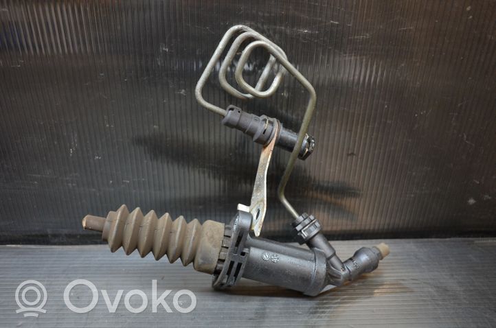 BMW 5 F10 F11 Clutch master cylinder 6785964