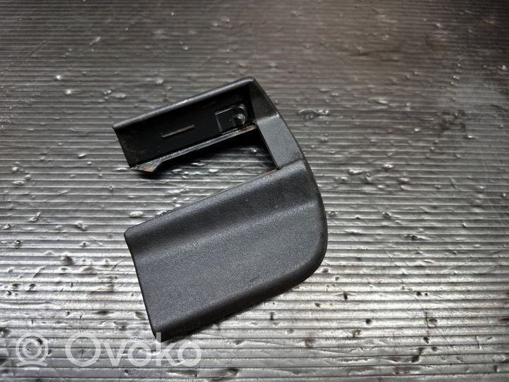 Volvo V50 Garniture rail de siège passager avant 08629851