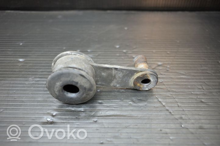 Audi A4 S4 B8 8K Staffa/supporto di montaggio della marmitta 8K0253295