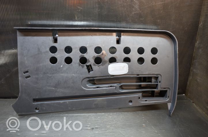 Mercedes-Benz B W245 Panelės apdailos skydas (apatinis) A1696800139