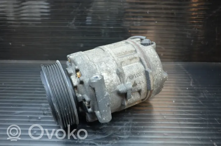 Audi Q7 4L Klimakompressor Pumpe 7L68208030