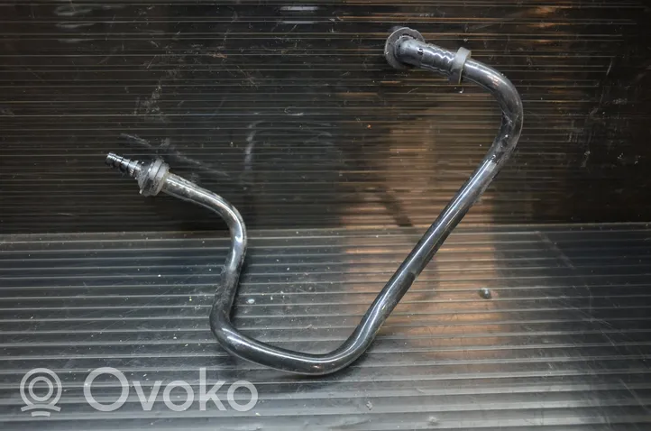 Audi Q7 4L Tuyau sous vide 7L8611932