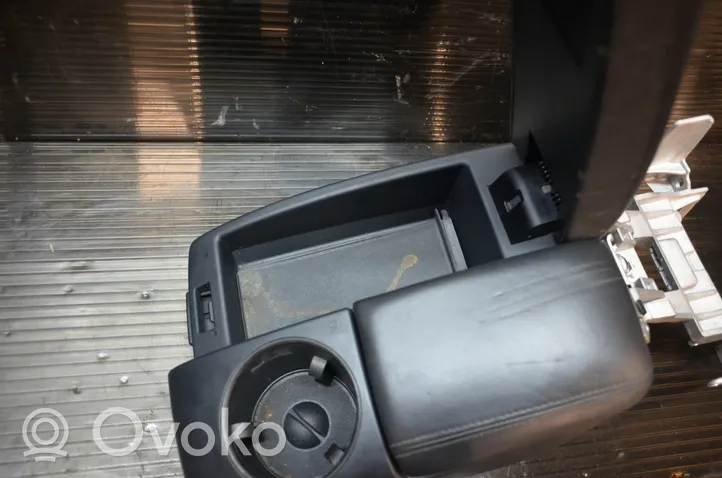 Audi Q7 4L Podłokietnik tunelu środkowego 4L1864207