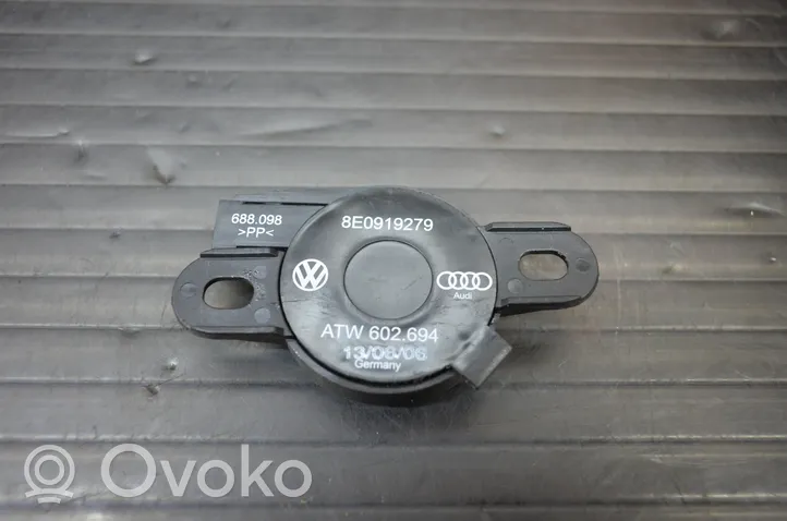 Audi A6 Allroad C6 Głośnik / Buzzer czujnika parkowania PDC 8E0919279