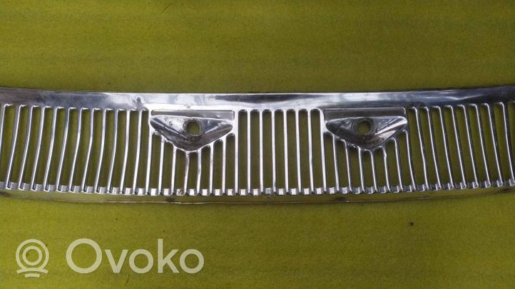 Mercedes-Benz S W116 Rivestimento del tergicristallo 