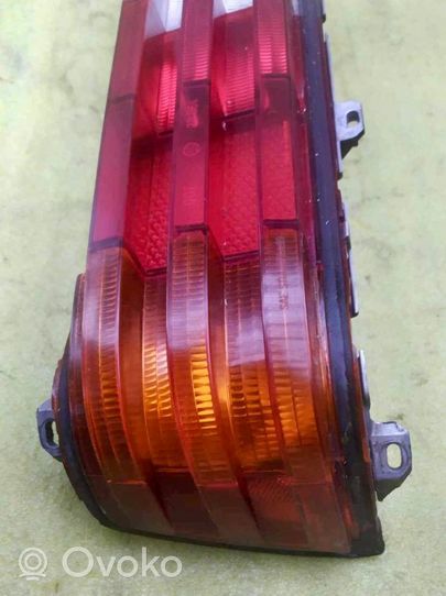 Mercedes-Benz 200 300 W123 Lampa tylna 