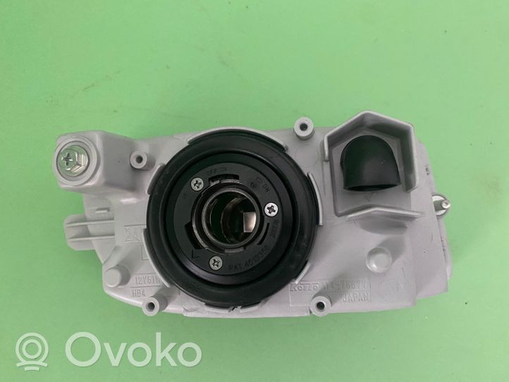 Toyota Land Cruiser (J100) Światło przeciwmgłowe przednie 8122160032