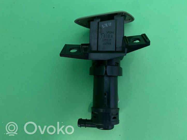 Toyota Corolla E120 E130 Ugello a spruzzo lavavetri per faro 8520813020