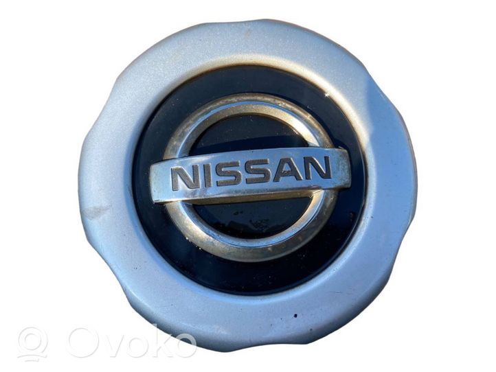 Nissan Navara D22 Dekielki / Kapsle oryginalne 40342VK400